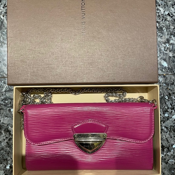Louis Vuitton Epi Leather wallet crossbody - Picture 1 of 5